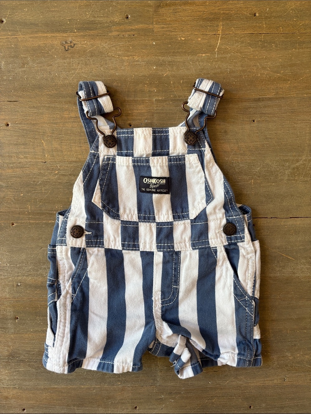 Oshkosh B’Gosh baby pinstriped shortalls